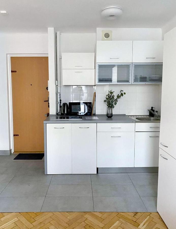 Halby Apartment Chlodna 15 Varşova Dış mekan fotoğraf